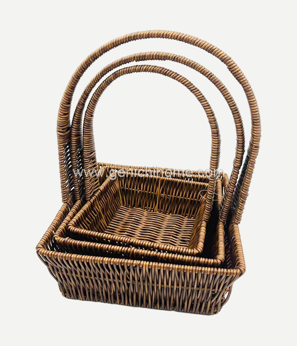 How to ensure the tightness of rattan during the weaving process of Rattan baskets to avoid loosening or breaking?